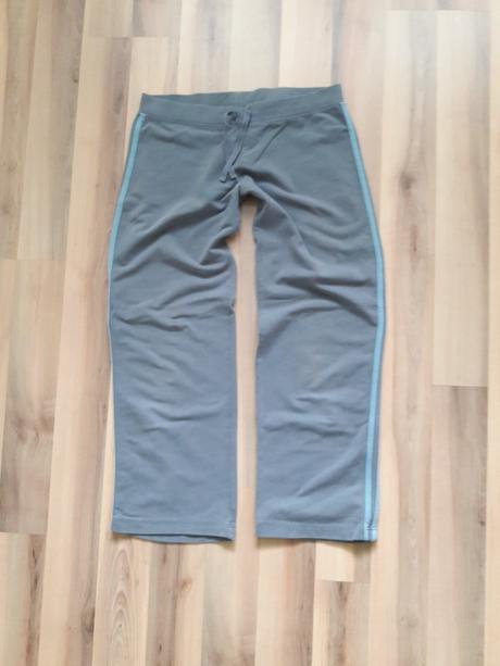 Trištvrťové tepláky, m