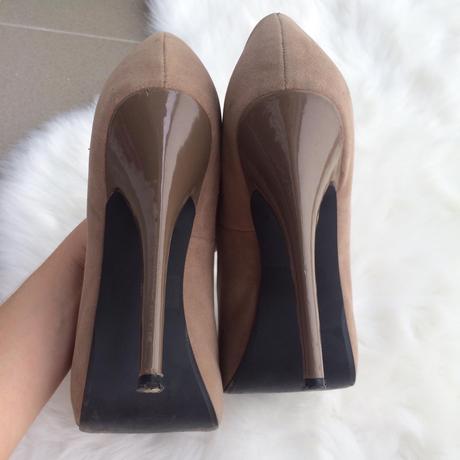 Hnede lodicky s otvorenou spičkou, 38