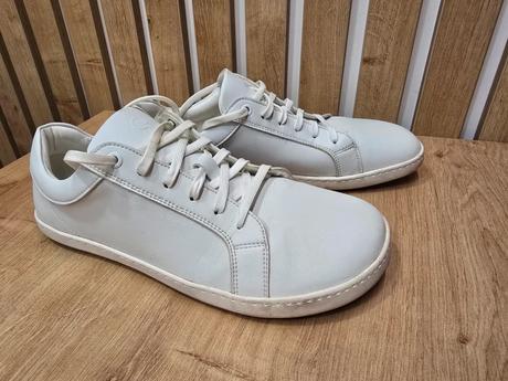 Tenisky shapen barefoot, 42