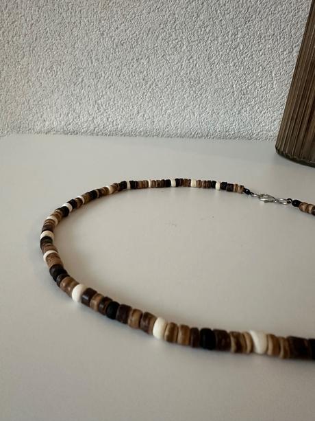 Pansky nahrdelnik, 