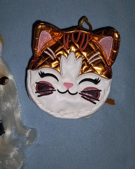 Na na na surprise bábika,