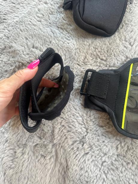 Puzdro na mobil na ruku pre športovcov/ kluce, 