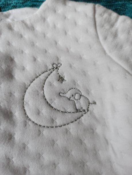 Teplý mäkkučký svetrík so sloníkom, f&f,74