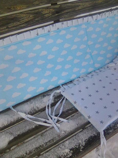 Hniezda s volánikmi, 