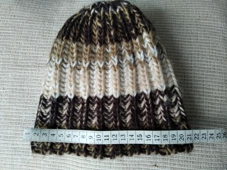 Čiapka, baby mac,104