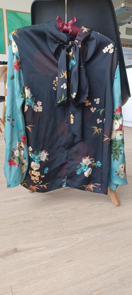 Elegantná blúzka s japonským vzorom, 38