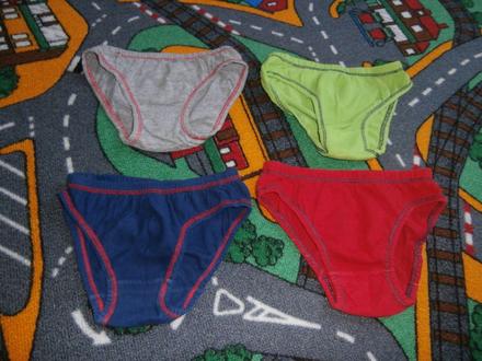 Chlapčenské slipy, tesco,104