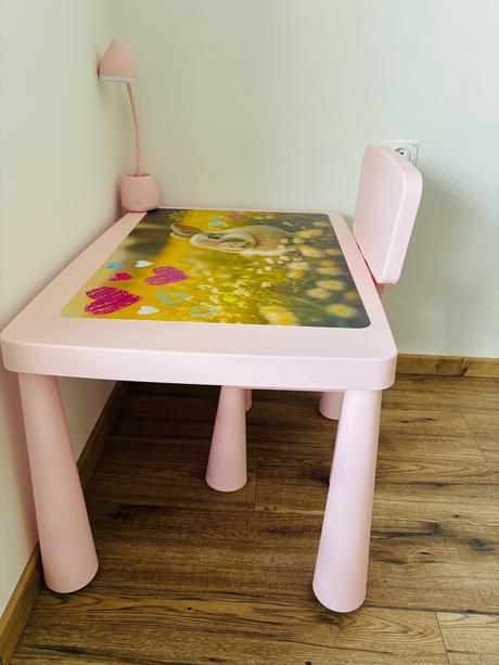 Mamut stôl so stoličkou, 