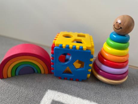 Drevena duha, pyramida, kostka, 