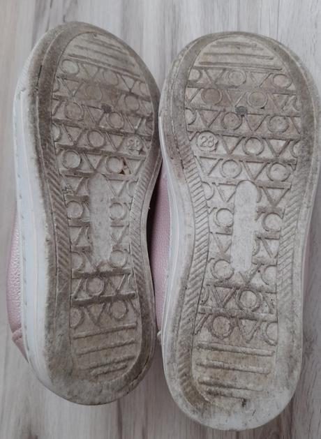 Dievčenské tenisky č.28, 28