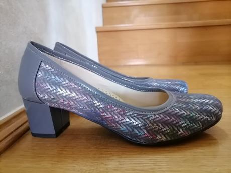 Topánky na podpätku, 38