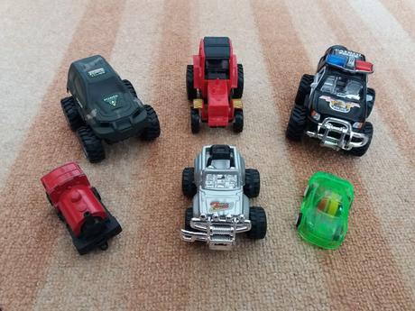 Autá 6ks, 
