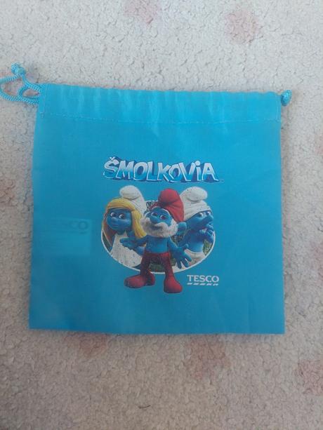 Mala taštička smolkovia,