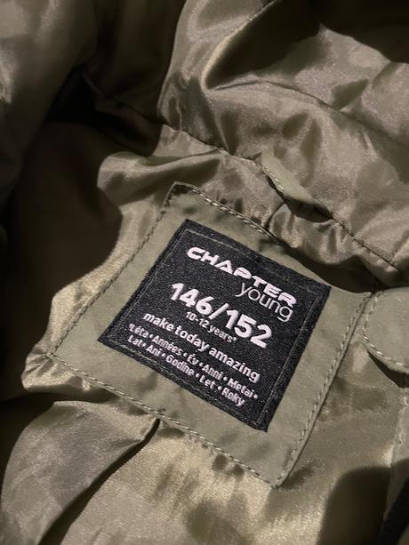 Prechodná bundička, chapter young,146