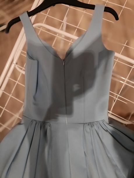 Spoločenské šaty, 34