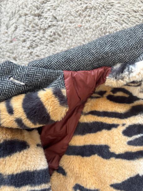 American outfitters, 104