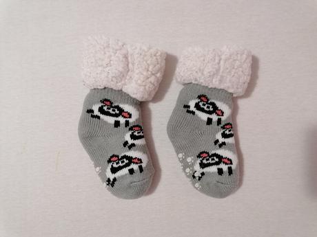 Teple protišmykove ponozky "ovečkové", 18