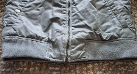 Pekna bunda, reserved,134