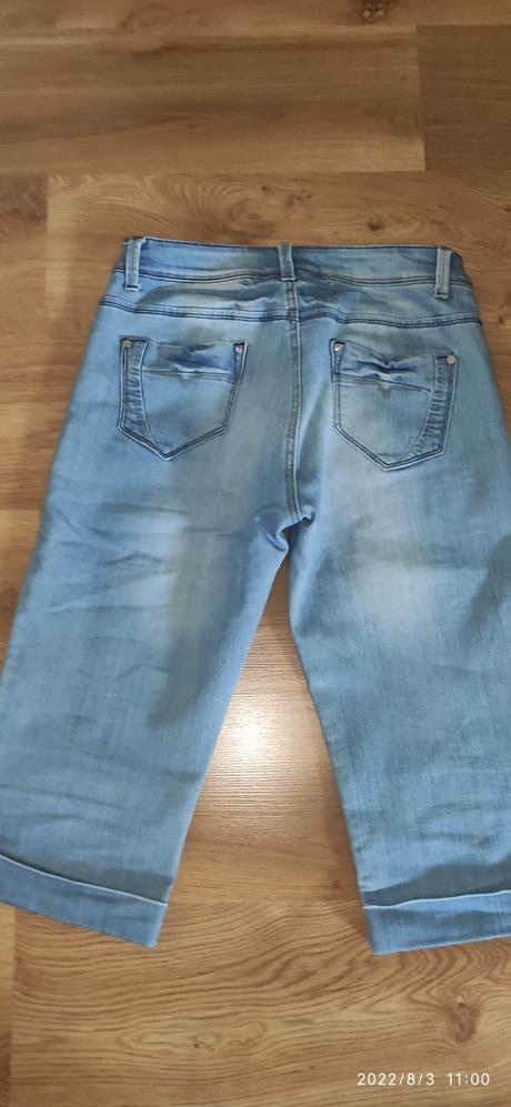 3/4 riflové nohavice- velkosť 33, 32