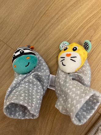 Ponožky s hrkálkou, 