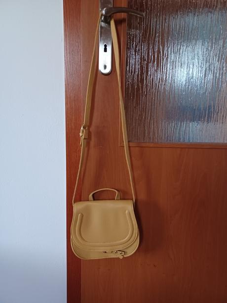 Crossbody kabelka, 