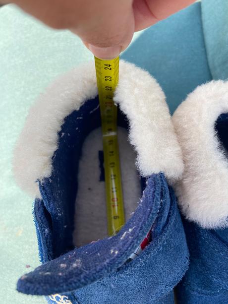 Semišové topánky, ugg,26