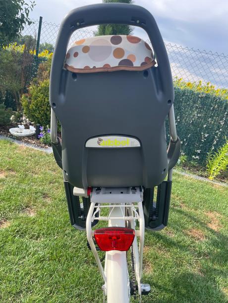 Bicykel aj so sedackou, 28