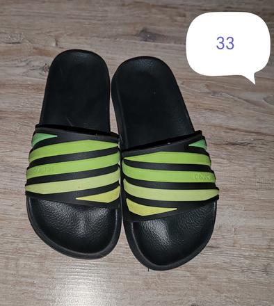 Šľapky, 33