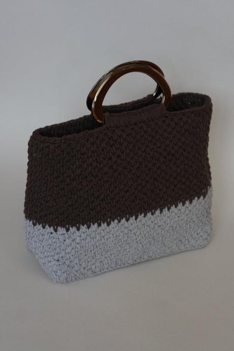 Háčkovaná kabelka, 