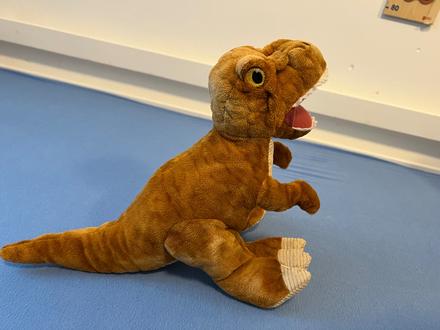 Plyšový dinosaurus, 