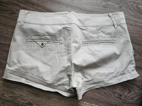 Sive kratasy, pull&bear,m