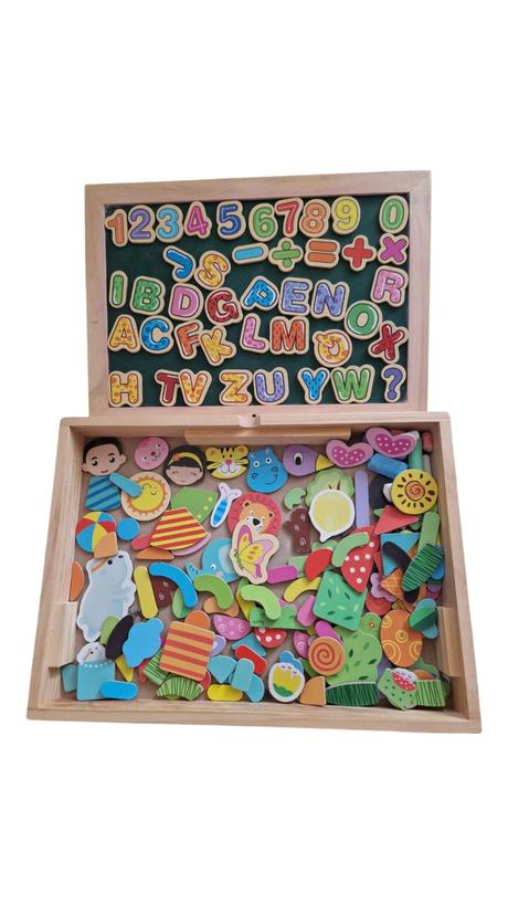 Drevena magneticka tabulka, 