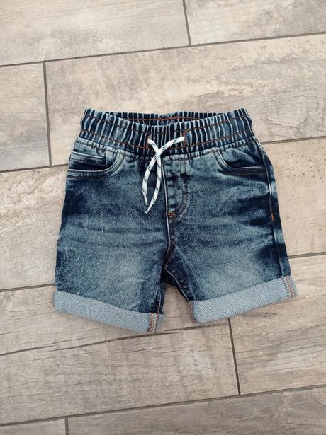 Kraťasy 80, pepco,80