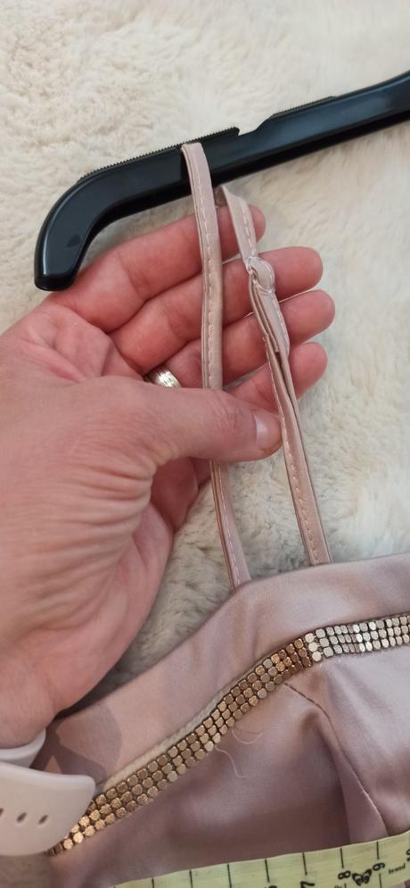 Šaty s bolerkom, 40