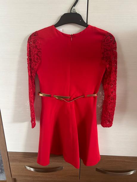 Šaty červene nepoužité 128, 128