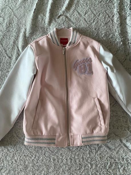 Úžasná kozenkova bunda guess, guess,146