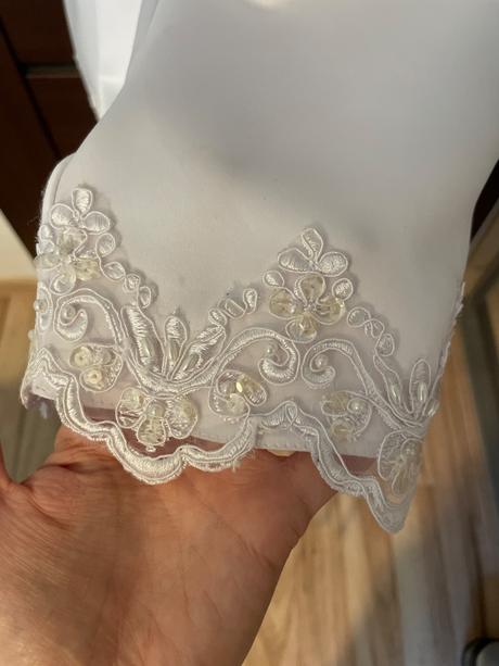 Biele šaty na 1.sv. prijímanie, 134