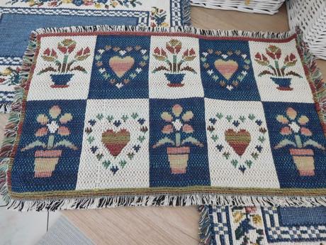 Podložky-obrúsky na stol, 