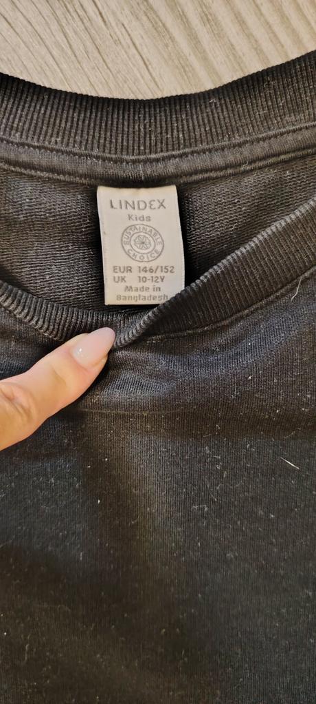 Mikina, lindex,146