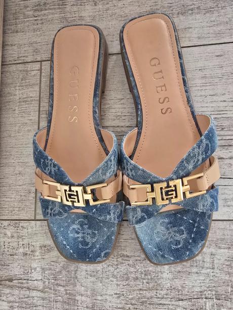 Slapky guess, guess,39