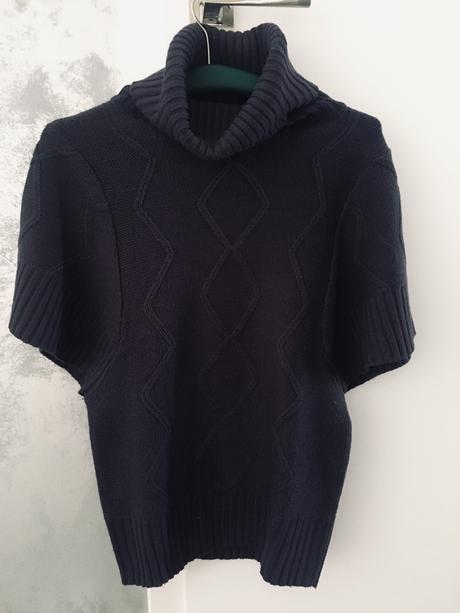 Sveter, vesta, reserved,m