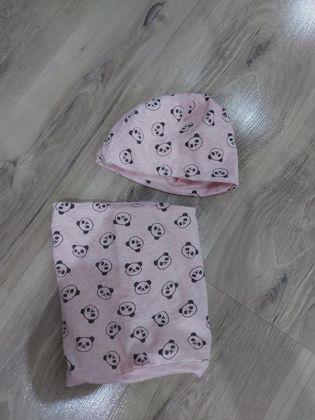 Čiapka a šál, reserved,80