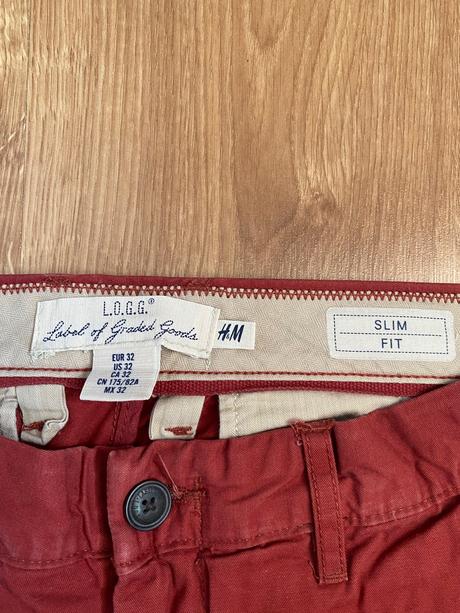 Červene nohavice, h&m,32