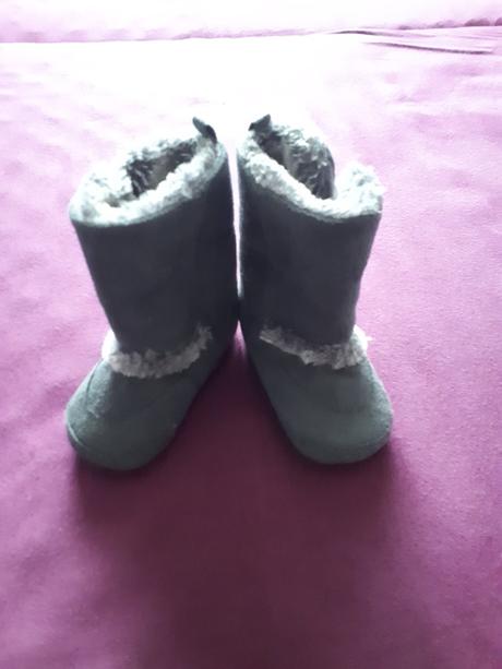 Zimna obuv-capacky, <17