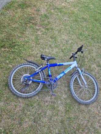 Bicykel, dema,24