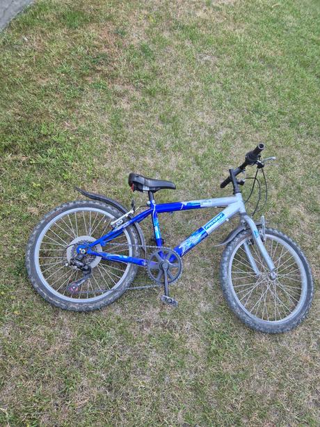 Bicykel, dema,24