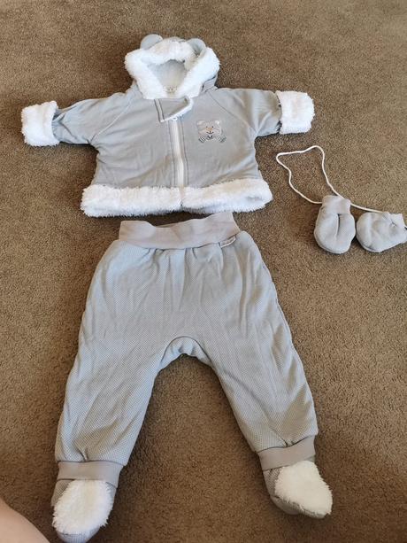 Zimný overal (bunda+gate, rukavice)richelieu 62-68, richelieu,68