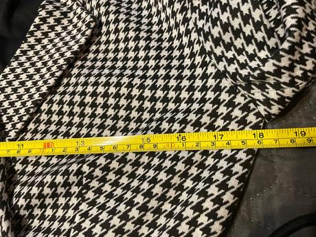 Sakove saty, reserved,m