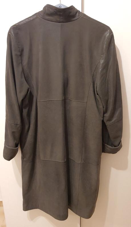 Tmavozelený dámsky kožený kabát, 44