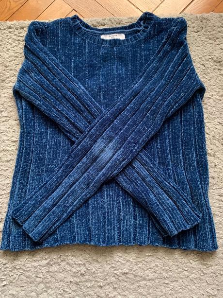 Svetrík, bershka,xs